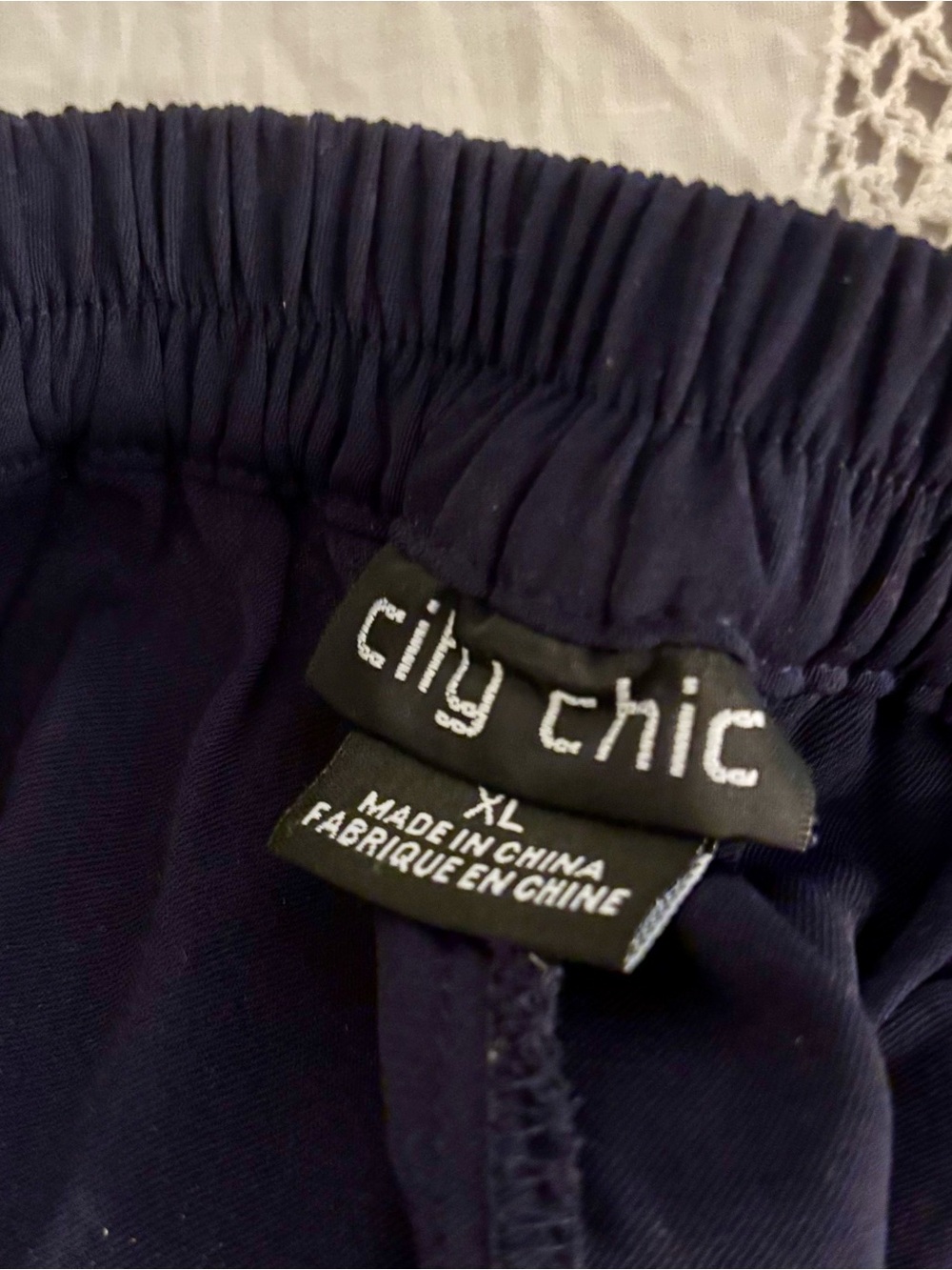 City Chic, Wide Leg Pull on Navy Pants, UK 22 - Picture 3 of 3